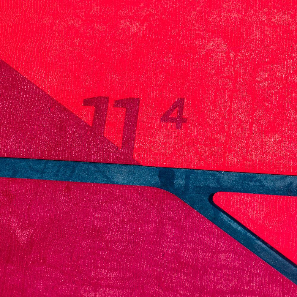 nafukovaci-paddleboard-gladiator-pro-11-4-x32-x5--2023-24 eva pena